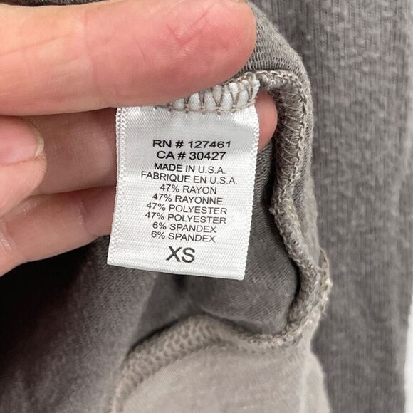 Wild Fox Gray Feather Graphic Print Oversized Pullover Sweatshirt Size XS - Picture 5 of 7